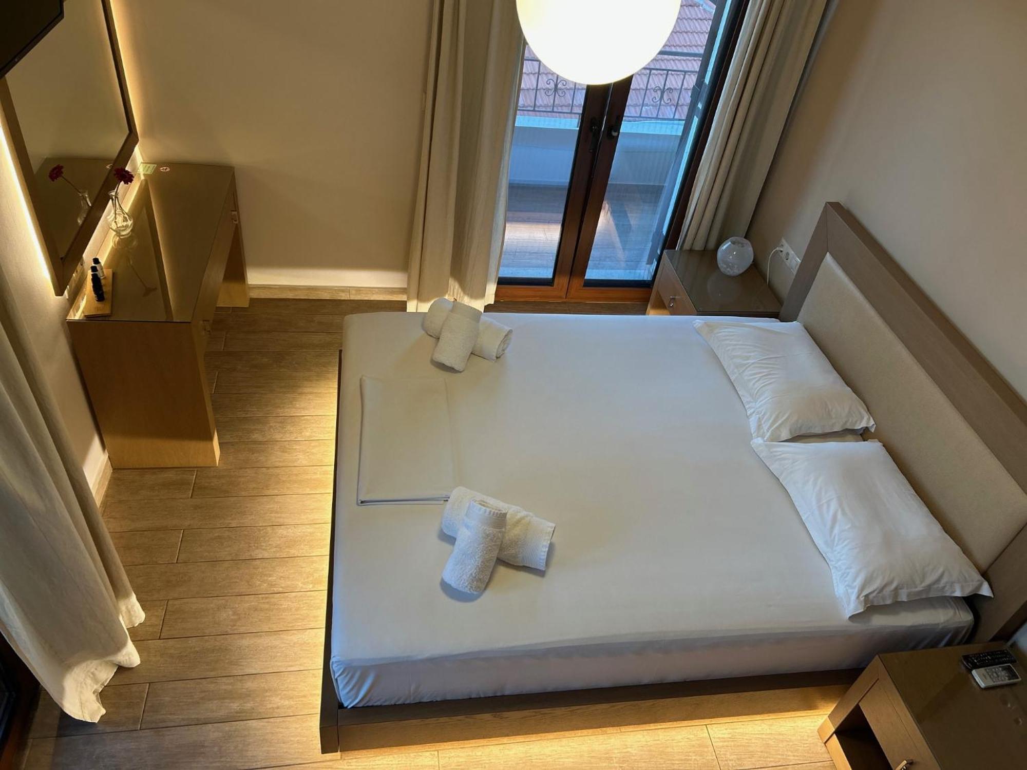 Calm View Aparthotel Vasilikí Buitenkant foto