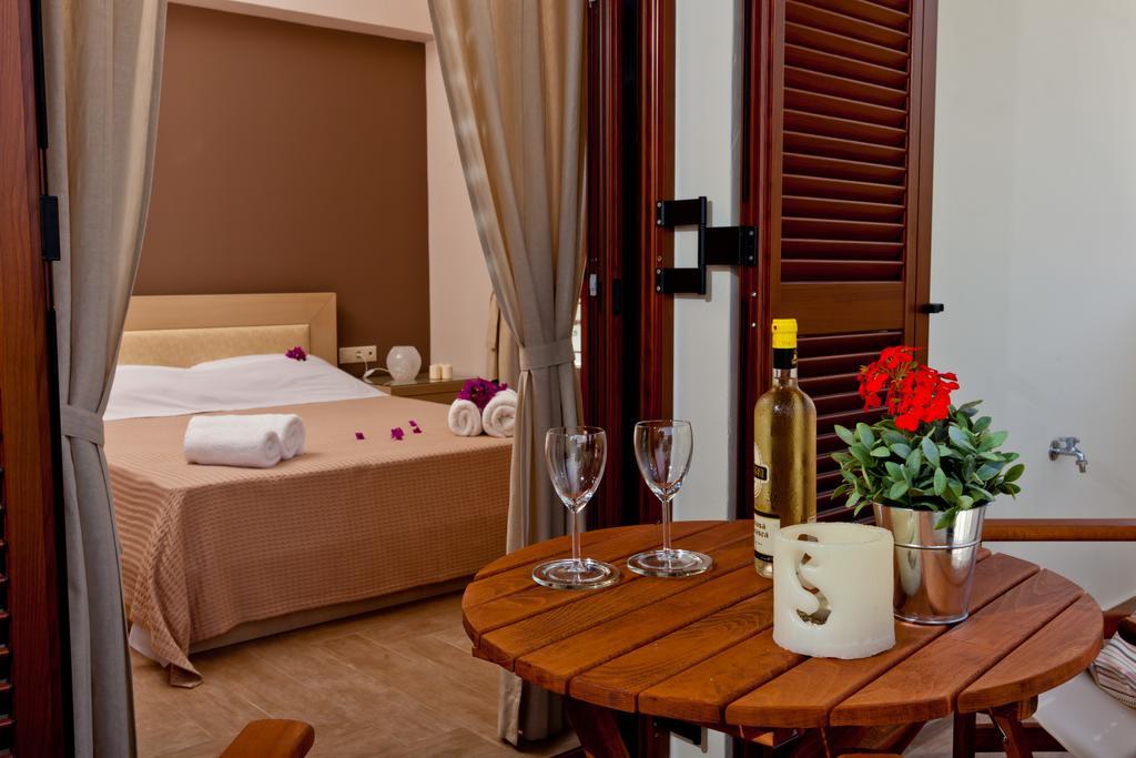 Calm View Aparthotel Vasilikí Kamer foto
